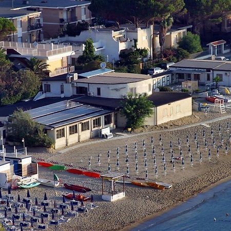 Il Gabbiano Ξενοδοχείο Stalettì Εξωτερικό φωτογραφία